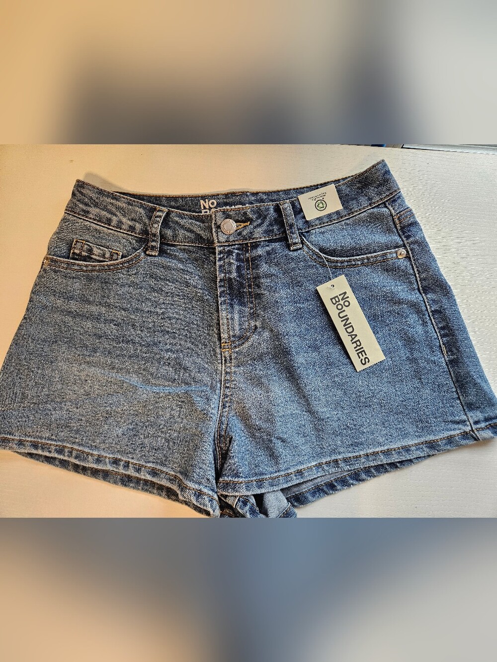 No Boundaries Women's Light Blue High Rise Denim Shorts